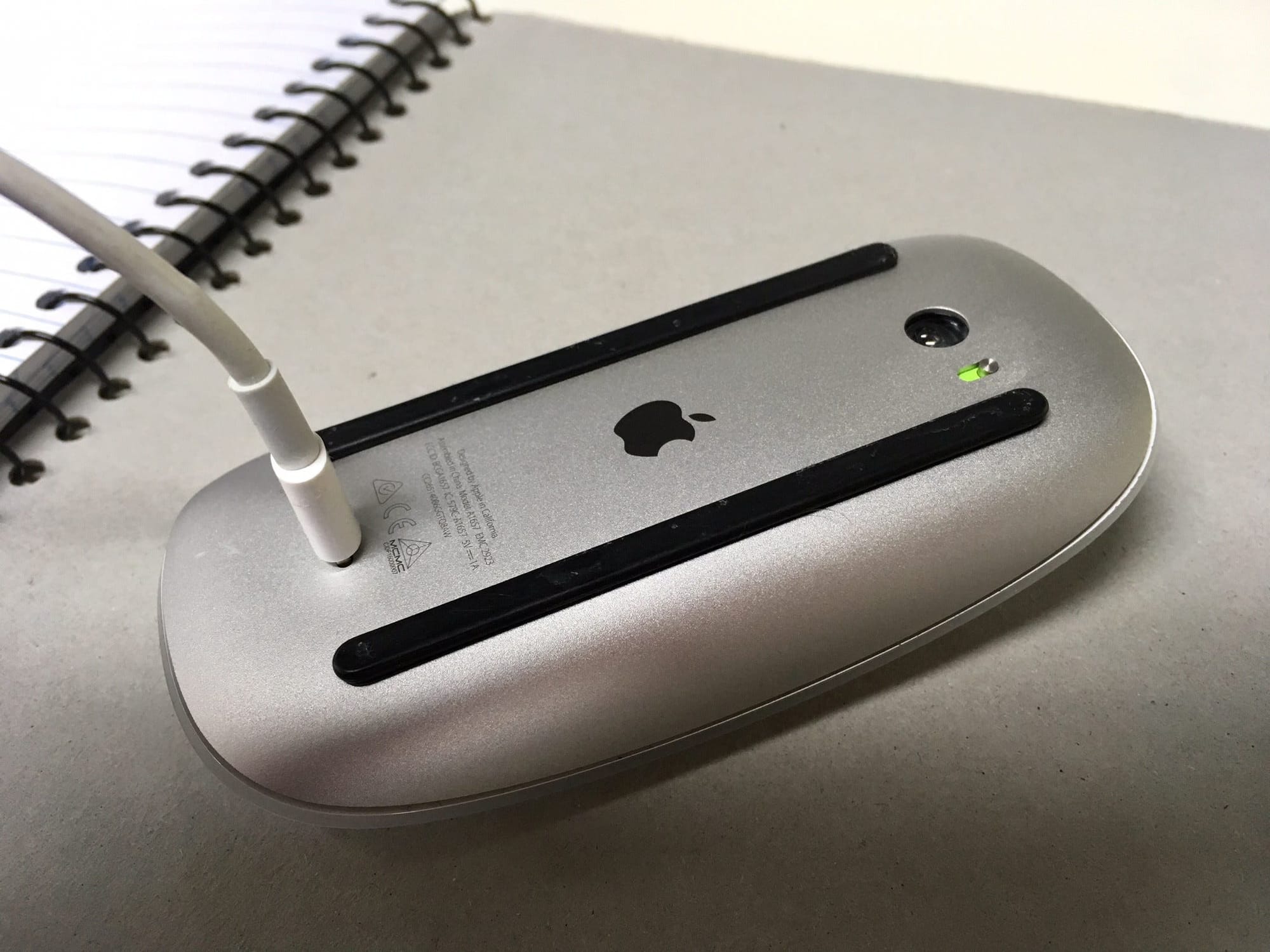 hardware - Charging Magic Mouse 2 when the device is turned off… - Ask Different